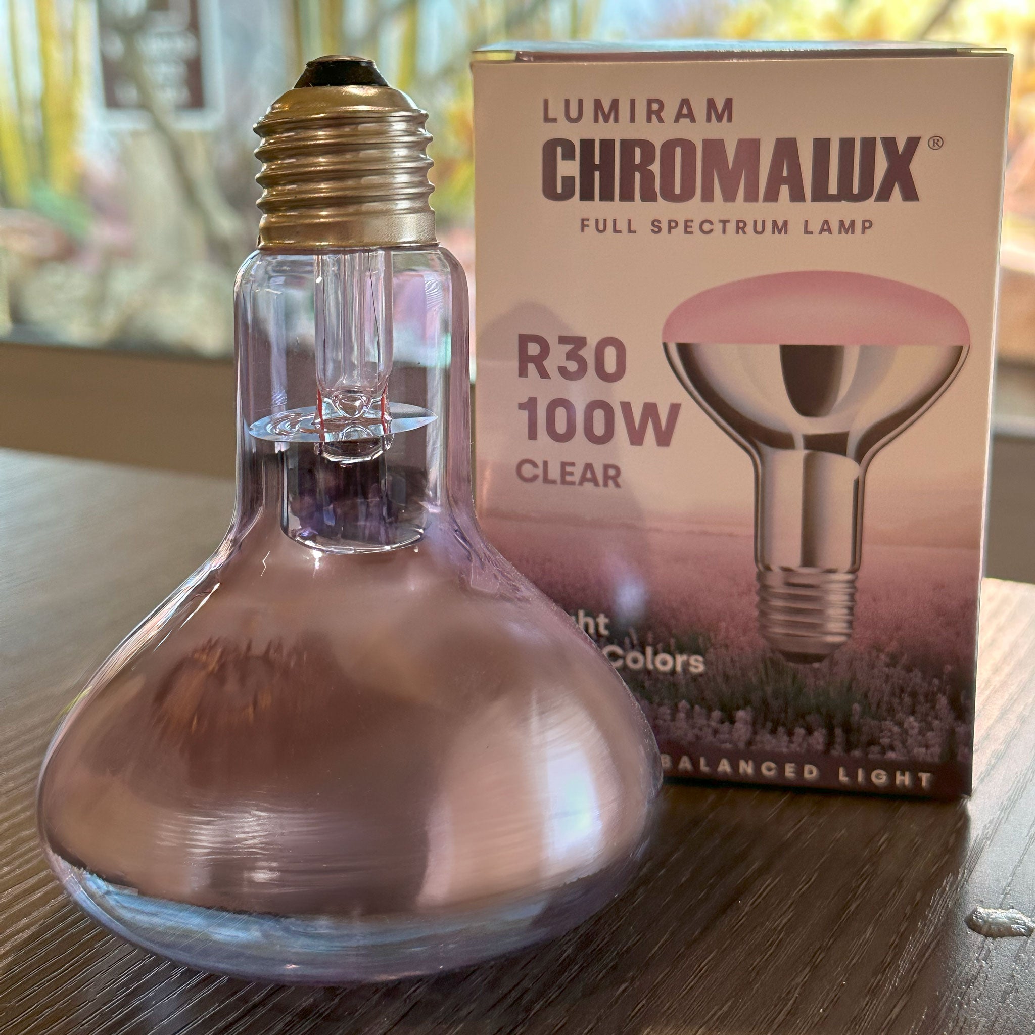 Chromalux | 100-watt Full Spectrum Basking Bulb – Toad Ranch