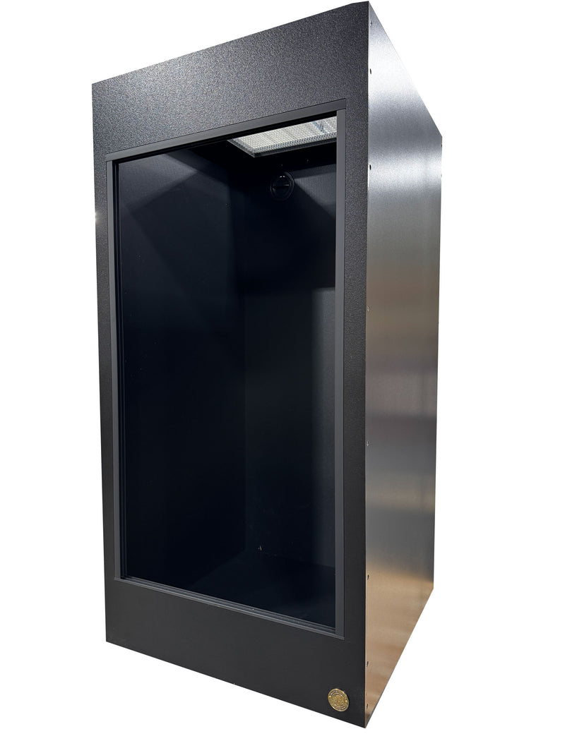 2x2x4' (LxWxH)PVC x HDPE Reptile Enclosure. Featuring Screen top with tempered sliding glass doors.